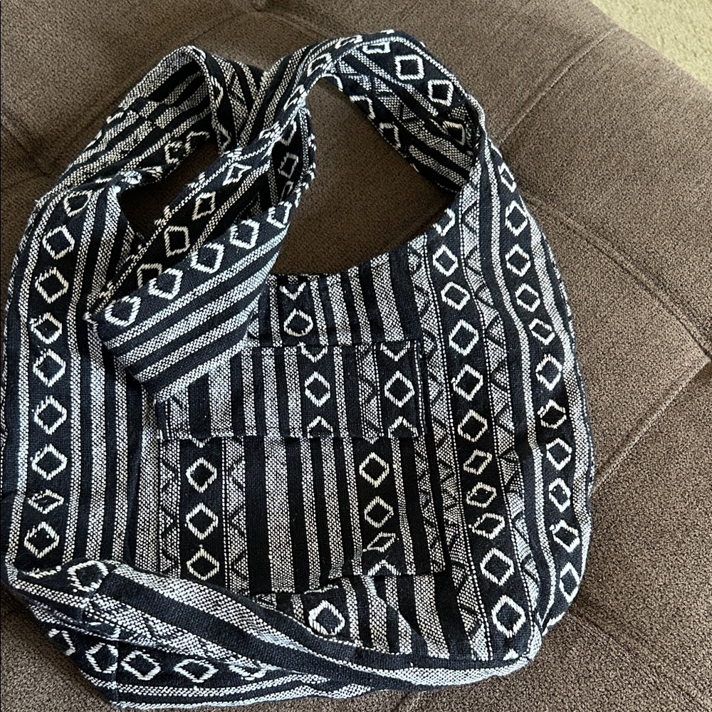 Chic Geometric Black and White Shoulder Bag